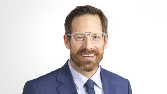 Dr Jan Herzog - Consultant orthopaedic spinal surgeon